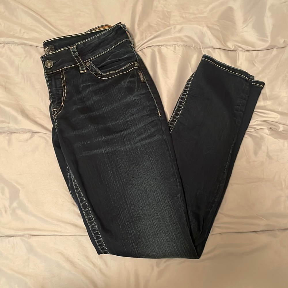 Silver Suki Dark Wash Jean